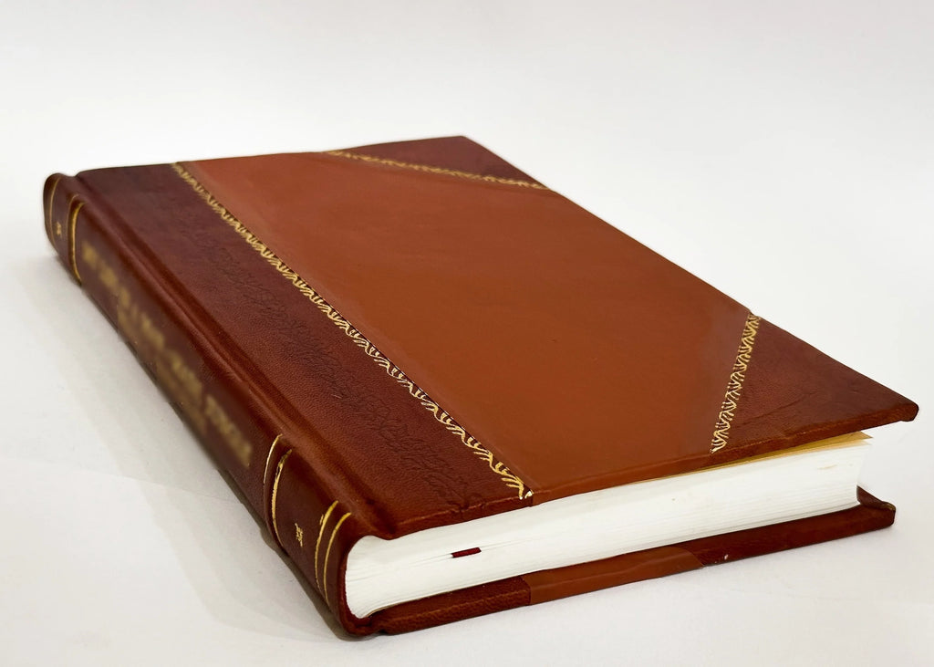 En Skn Nyttelig Lgebog Indhollendis Atskillige Mange Skne Forfarne Lgedommer Huilcke Som Tine Bartskerrerne Oc Dem Som Ville Lge Ferske Oc Gamle Saardesligiste Oc Om Bad (1557) [Leather Bound]