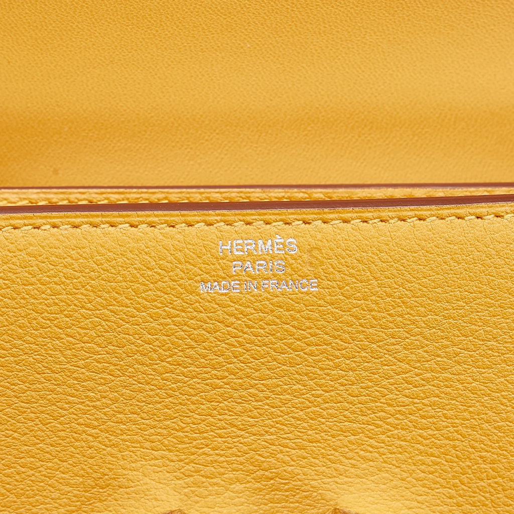 Pre-Owned Authenticated Hermès 2002 Wallet Calf Leather Orange Small Wallets Unisex (Good)
